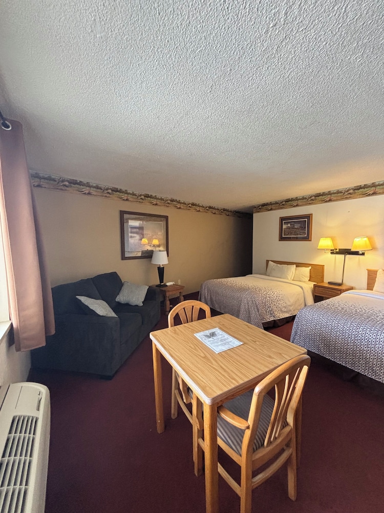 Dakota Inn - photo 10