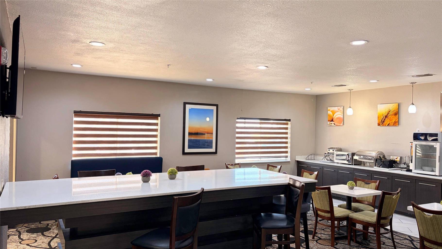 Comfort Suites Lewisville Dallas - photo 25