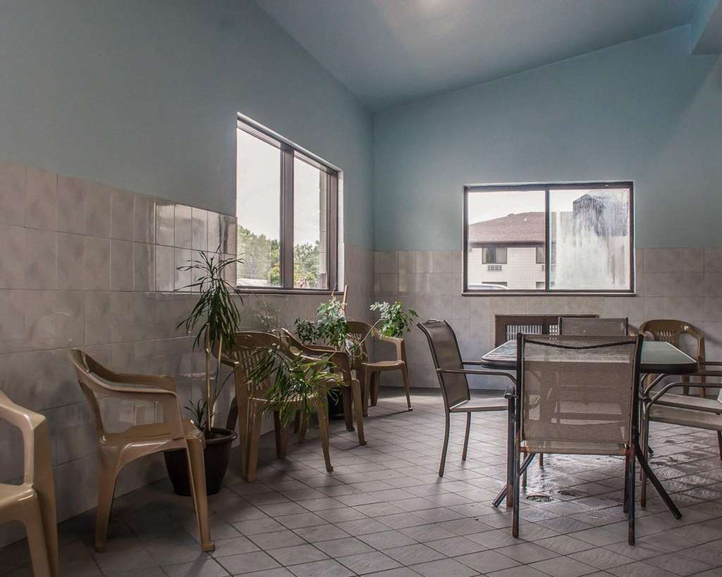 Quality Inn Niagara Falls Blvd - photo 29