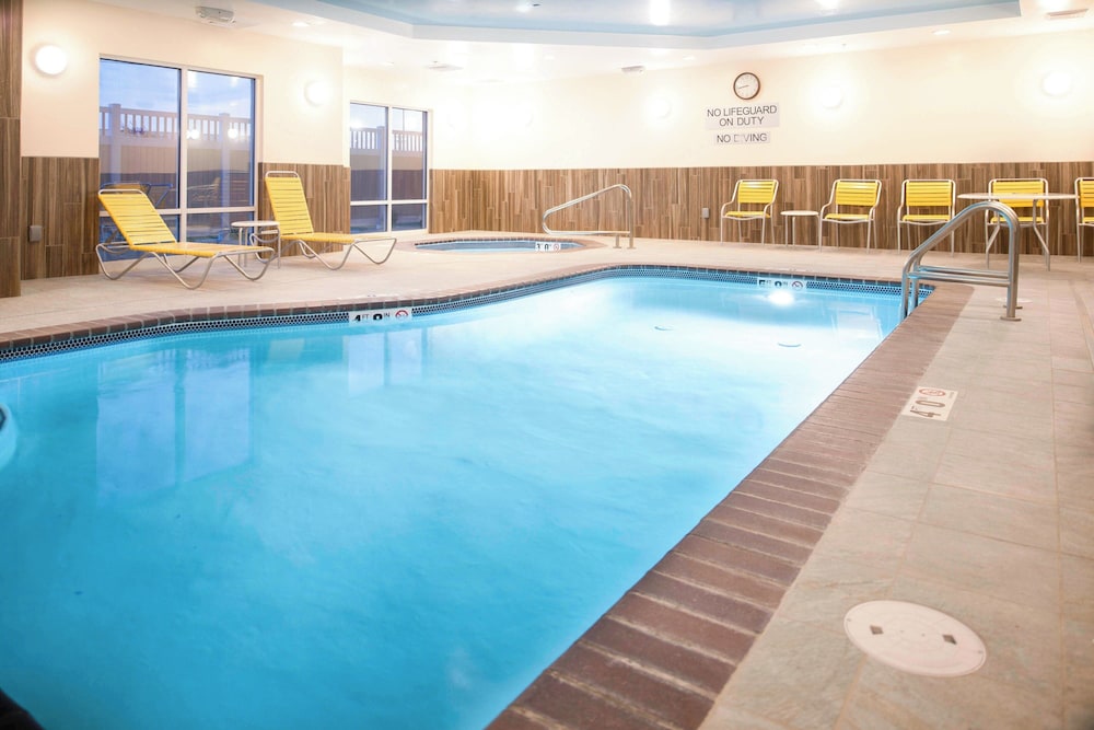 Fairfield Inn and Suites by Marriott Idaho Falls - photo 17