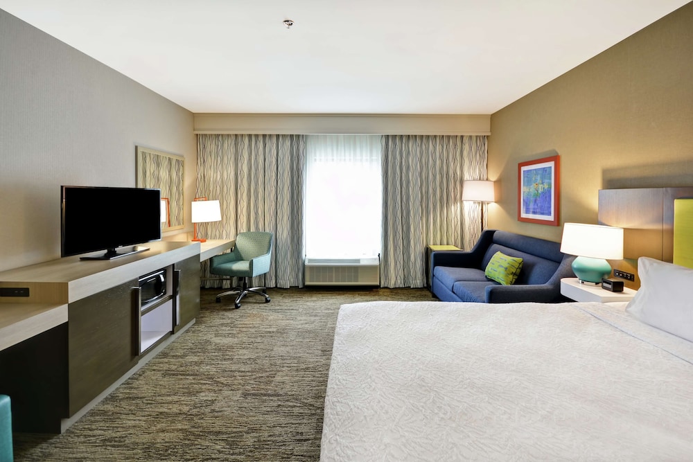 Hampton Inn & Suites Grants Pass - photo 19