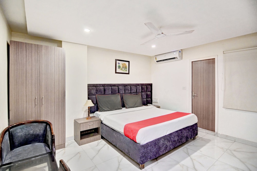Treebo Metro Inn - carbon neutral hotel in Lucknow