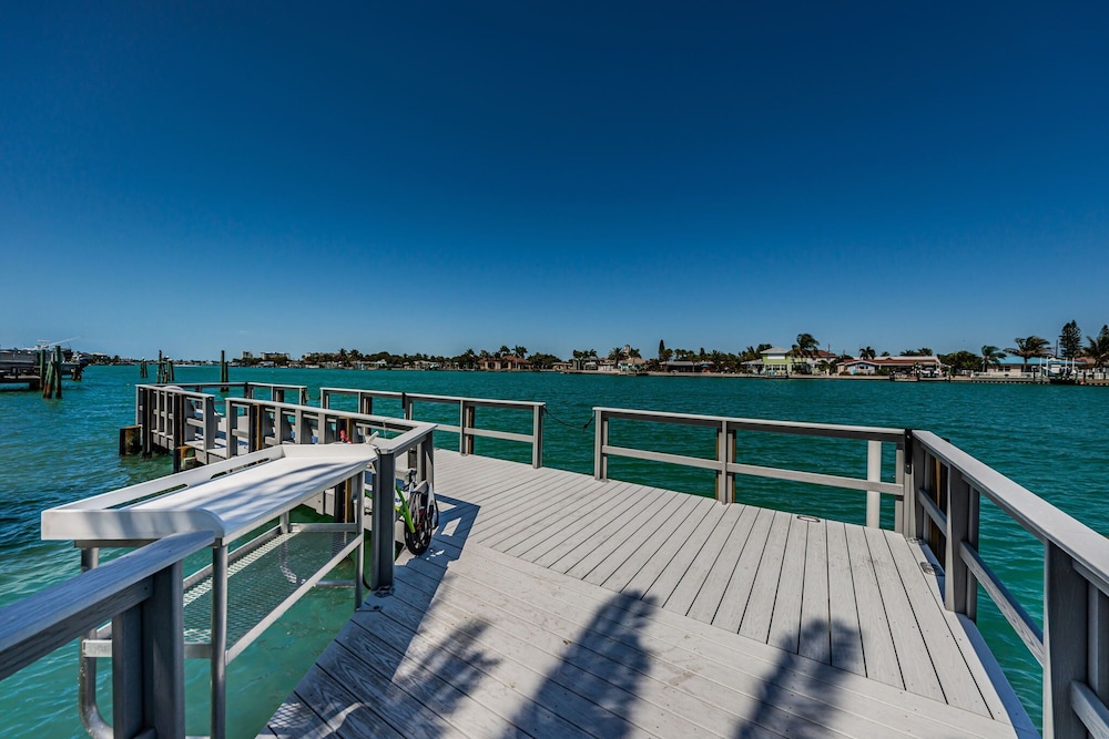 The Roth Hotel Treasure Island Florida - photo 77