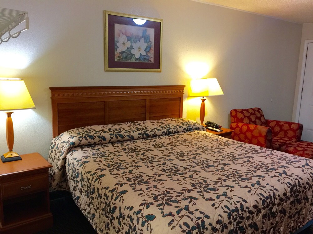 Eufaula Inn - photo 5