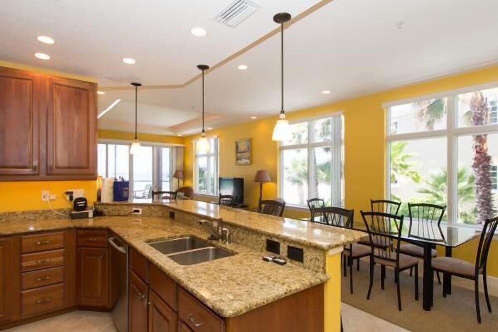 Bradenton Beach Club D - photo 10