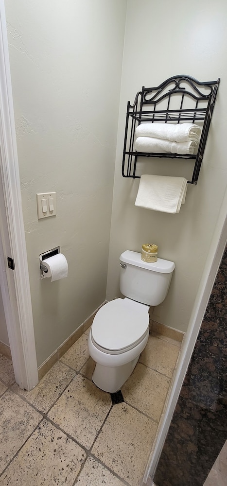 Pismo Beachwalker Inn & Suites - photo 56