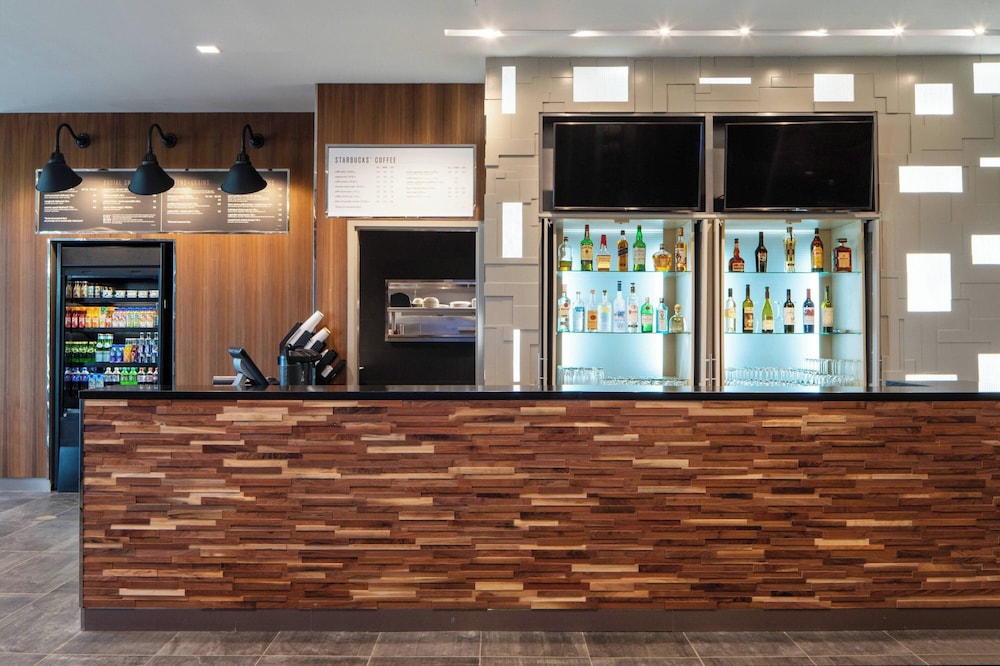 Courtyard by Marriott Lafayette South - photo 24