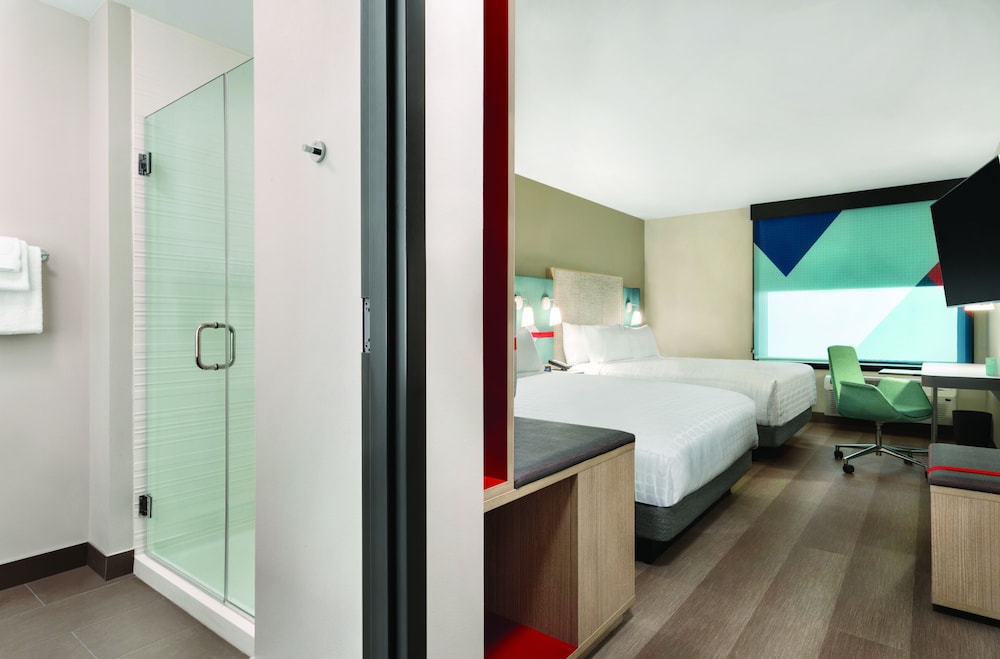 Avid hotel Boston Logan Airport Revere - photo 13