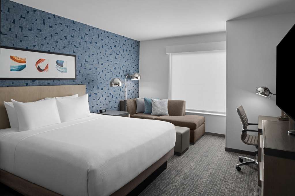 Hyatt House Lansing University Area - photo 34