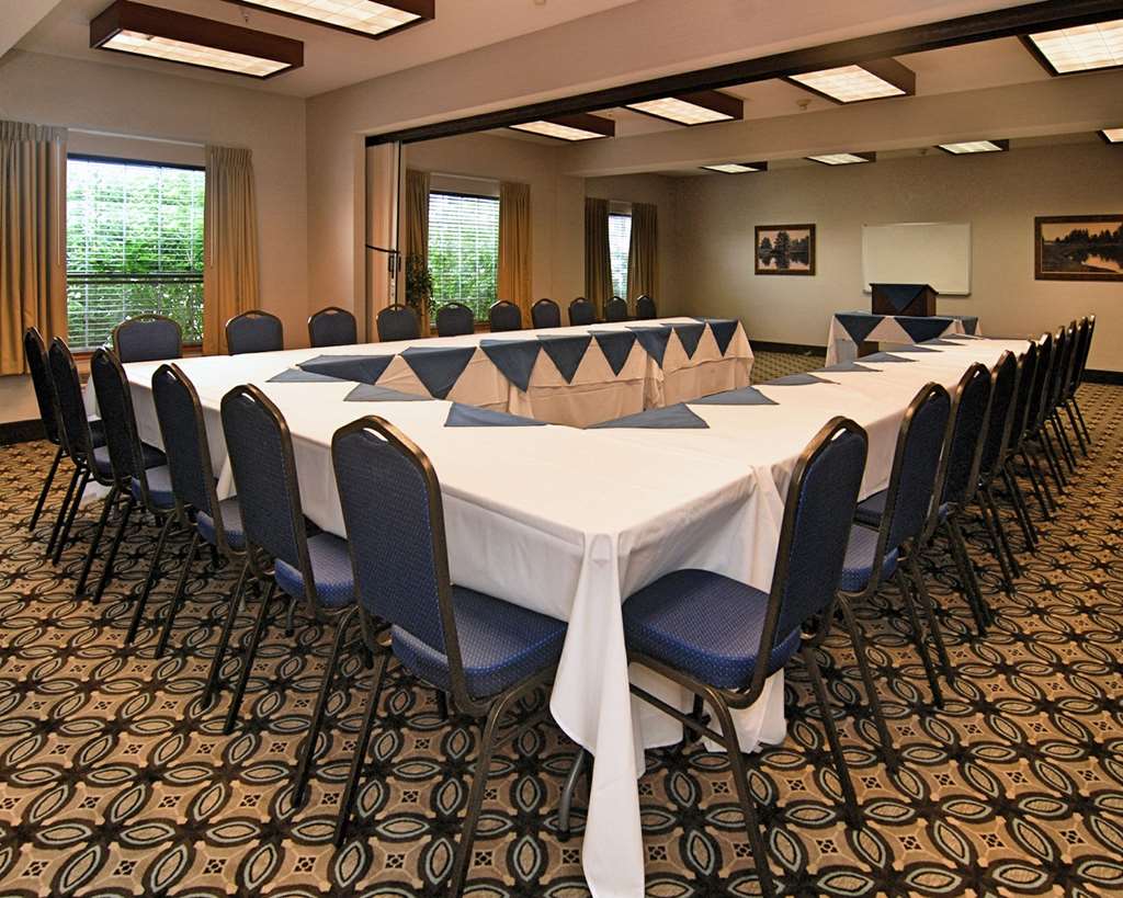Comfort Suites Salt Lake City Airport - photo 31