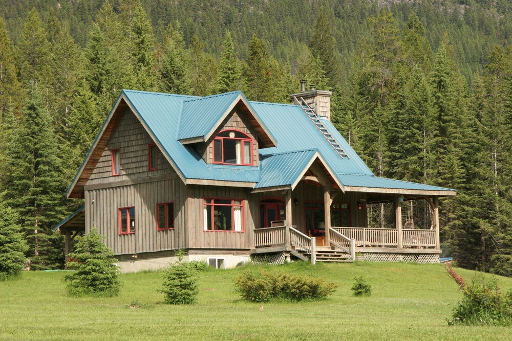 Nipika Mountain Resort in Invermere, Canada