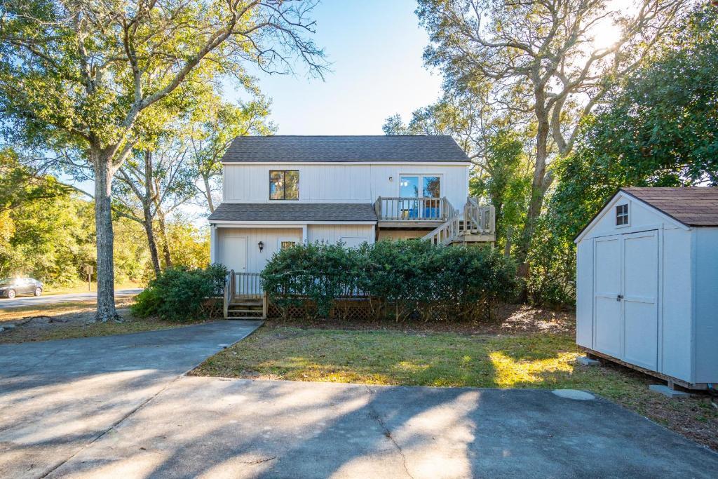 The Rectory by Oak Island Accommodations - photo 20
