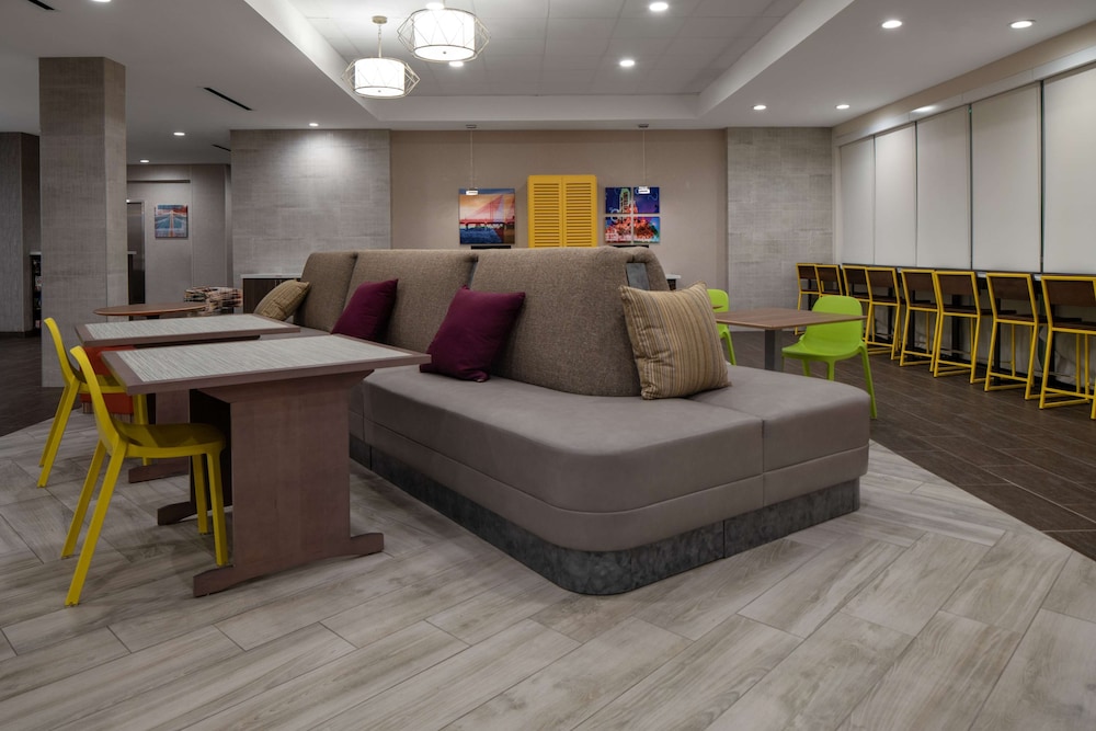 Home2 Suites by Hilton Rowlett Rockwall Marina - photo 17