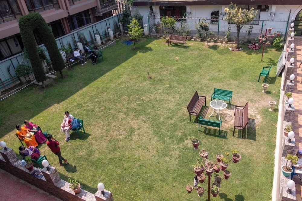New Kashmir Hill Town — Srinagar