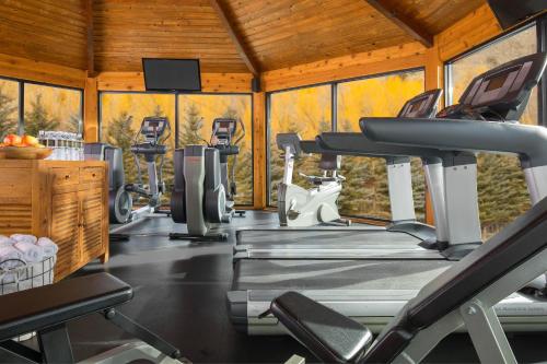 Rustic Inn Creekside - photo 35