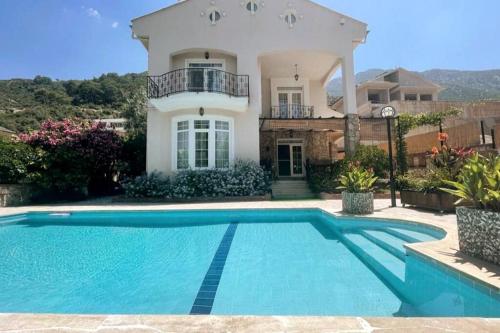 A quiet peaceful accommodation - last minute hotel in Fethiye