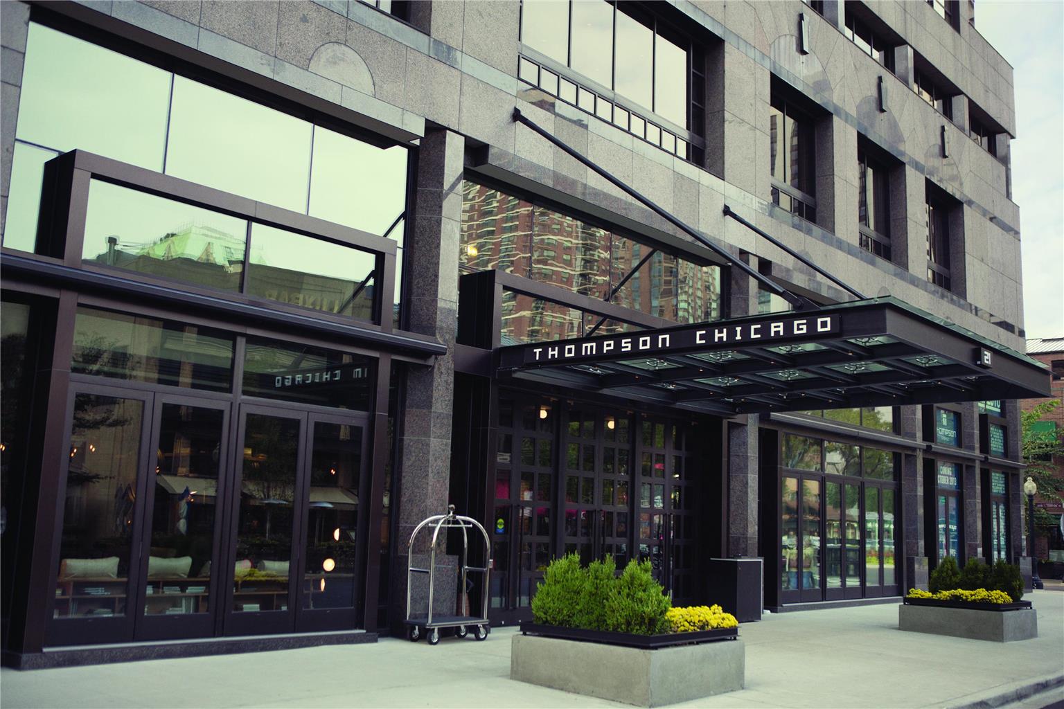 Thompson Chicago by Hyatt — 4-Star Luxury Hotel in Chicago, United States