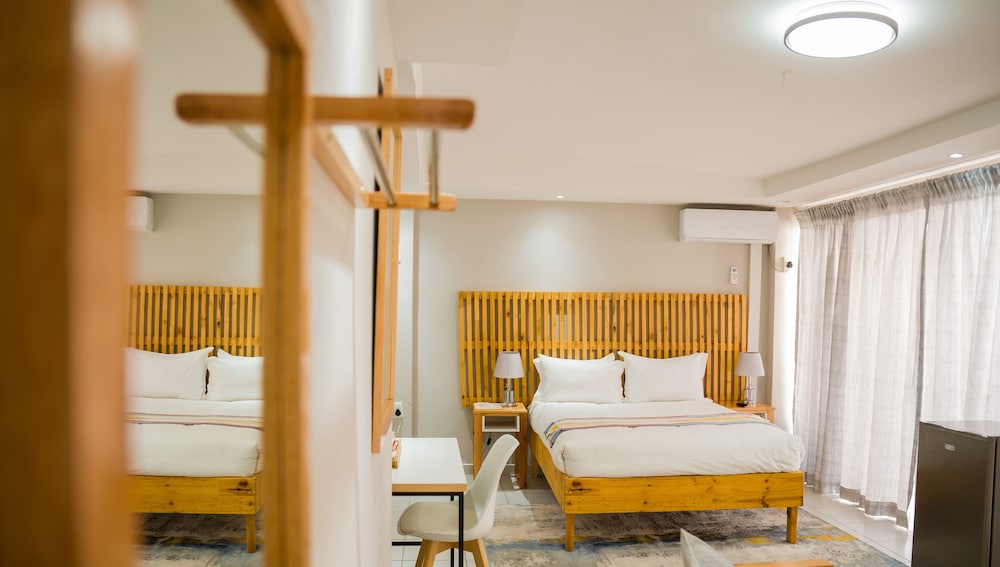 Thabeng Hotel — Maseru