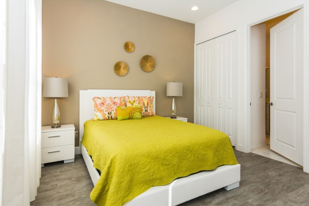 Festival Resort 450 Five Bedroom Townhome with Private Plunge Pool - photo 3