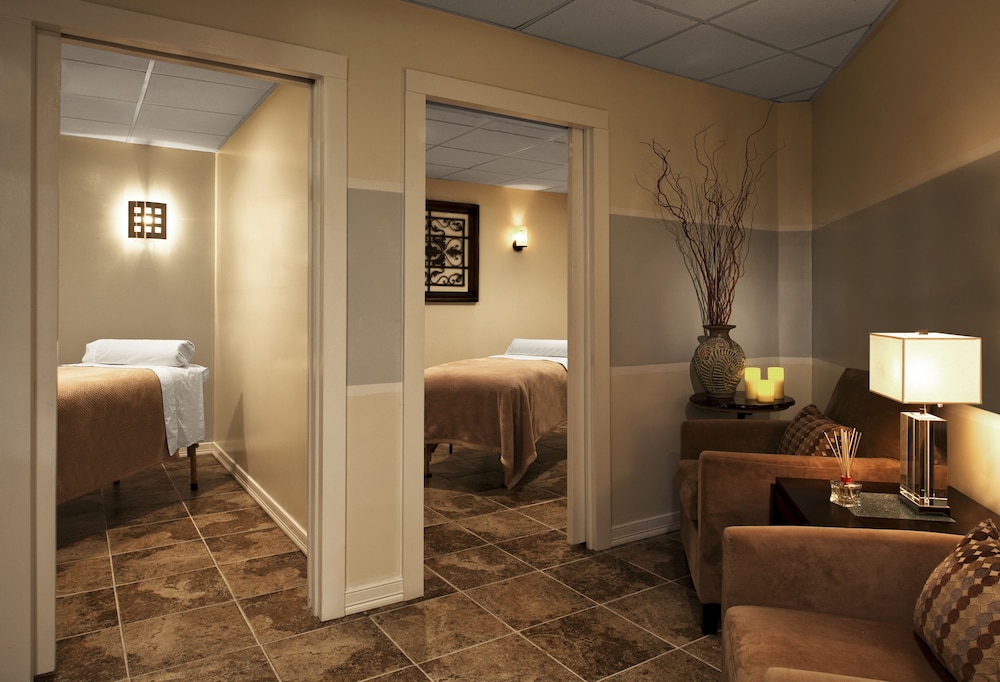 Sheraton Parsippany Hotel - photo 19