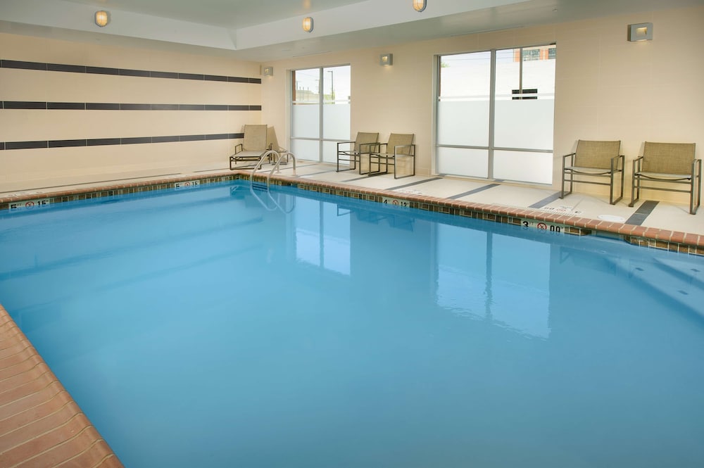 Hampton Inn & Suites San Antonio Downtown Market Square - photo 18