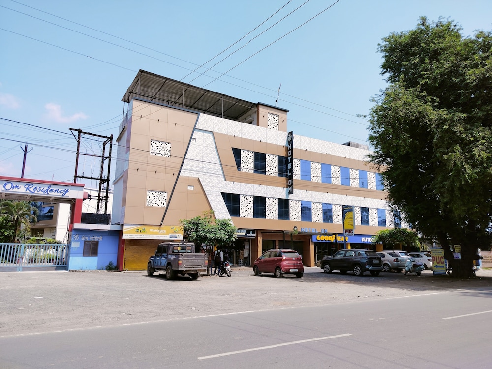 Hotel Om — Betul