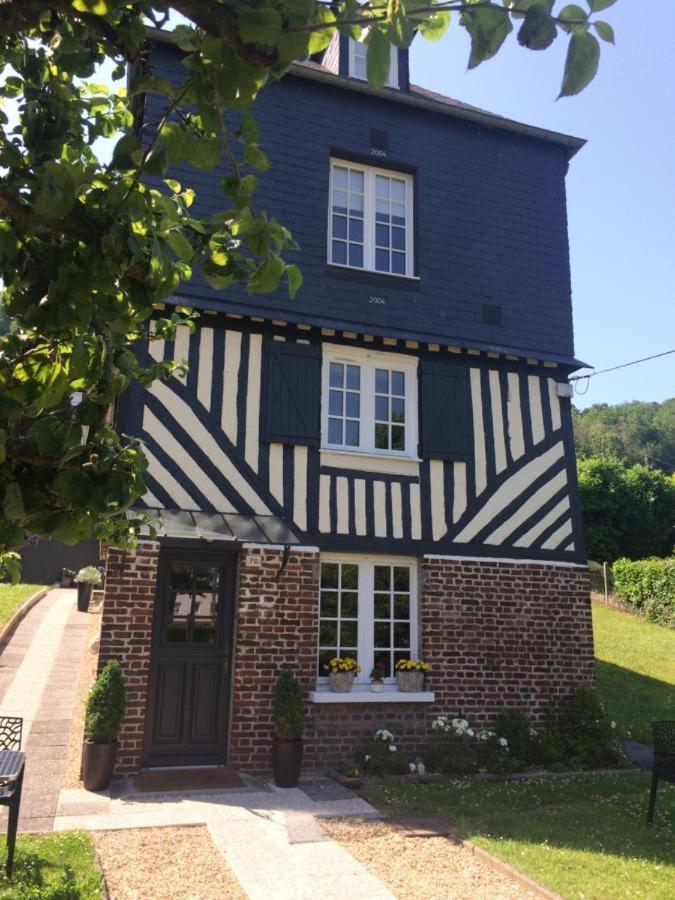 Les Pommiers - carbon neutral hotel in Honfleur