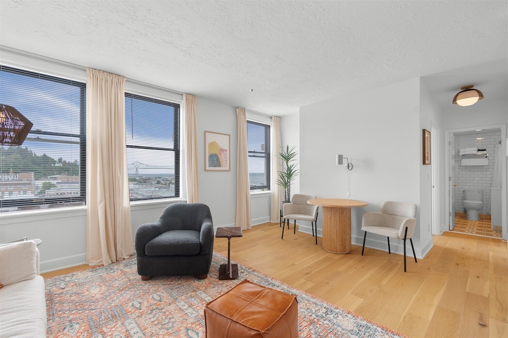 Norblad Hotel - photo 103