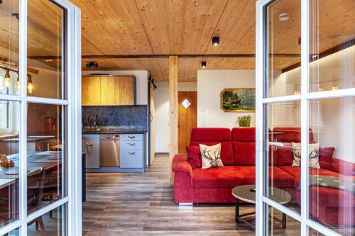 Chalet Rauschn 2 — 4-Star Luxury Hotel in Farchant, Germany