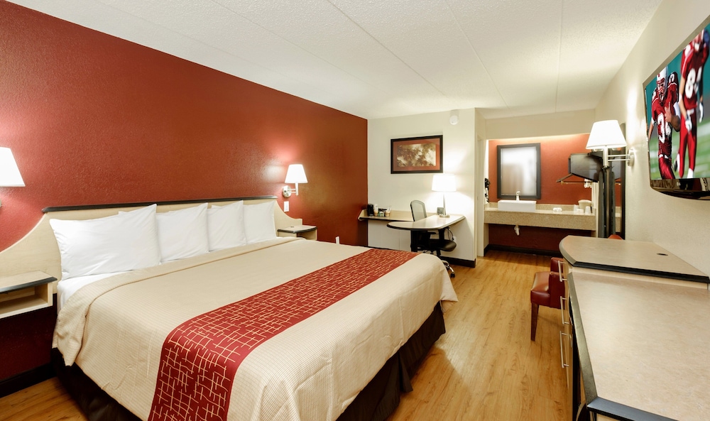 Red Roof Inn Columbus West Hilliard - photo 4