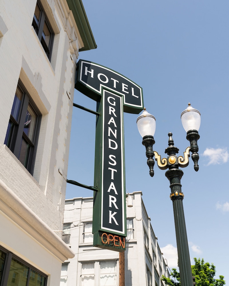 Hotel Grand Stark - photo 66