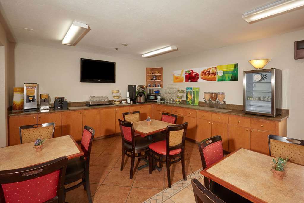 Quality Inn Augusta West Near Fort Gordon - photo 27