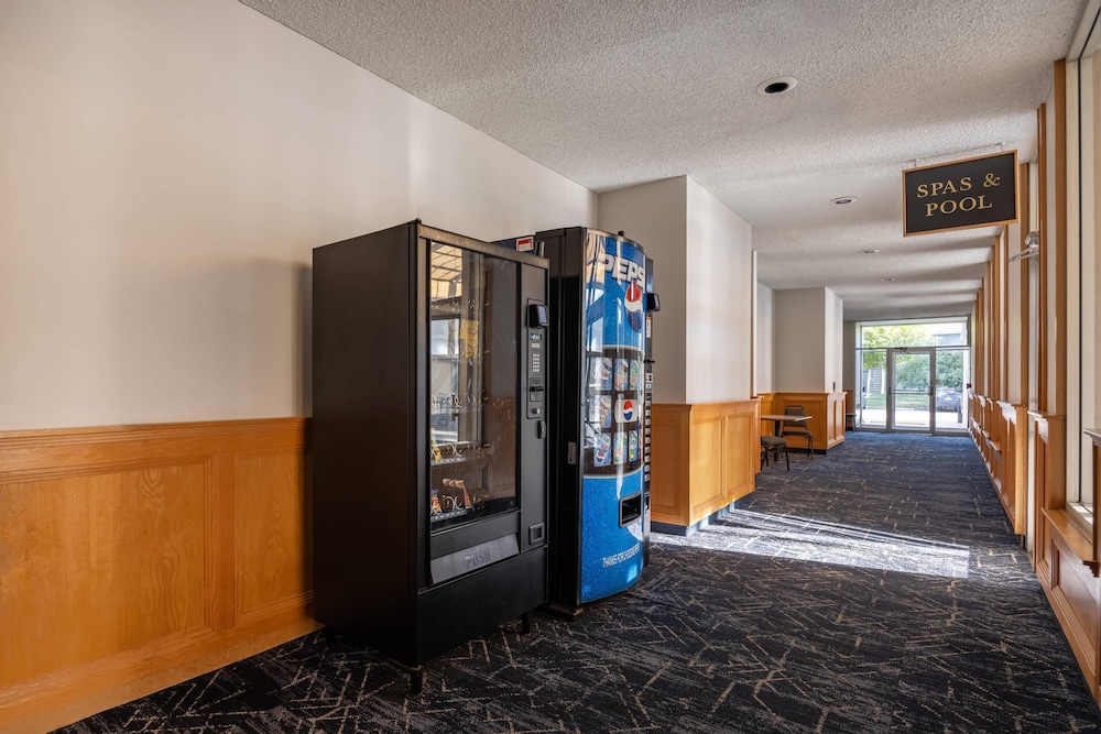 Suburban Studios Canon City - photo 19