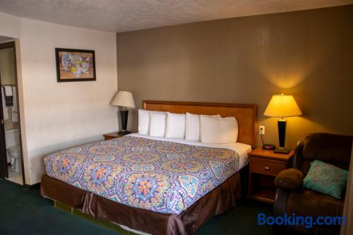 Econo Lodge Downtown — Vernal