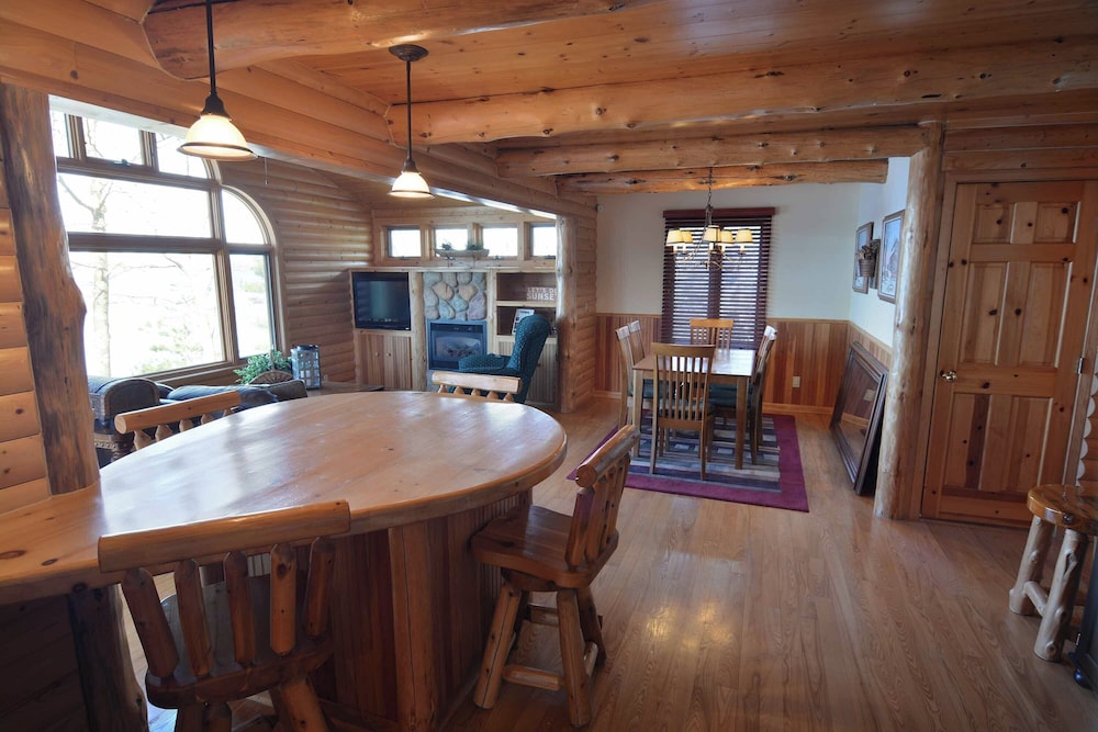 Sunset Shores Retreat - photo 22