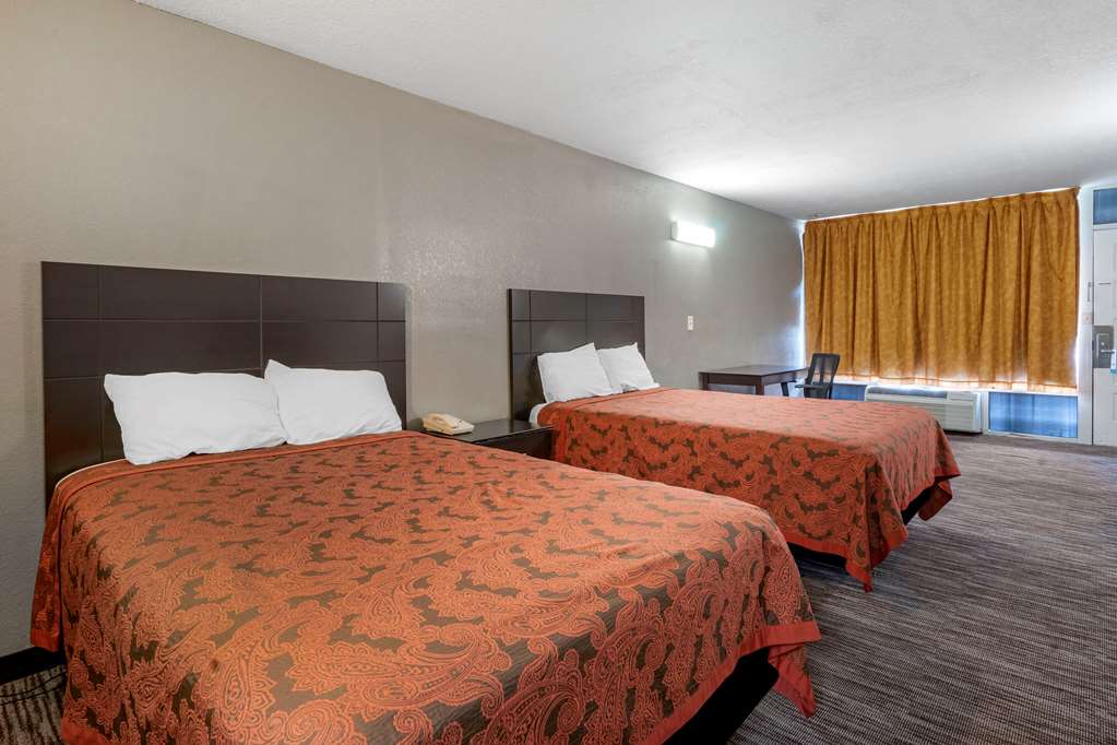 Rodeway Inn Clearwater Largo - photo 13