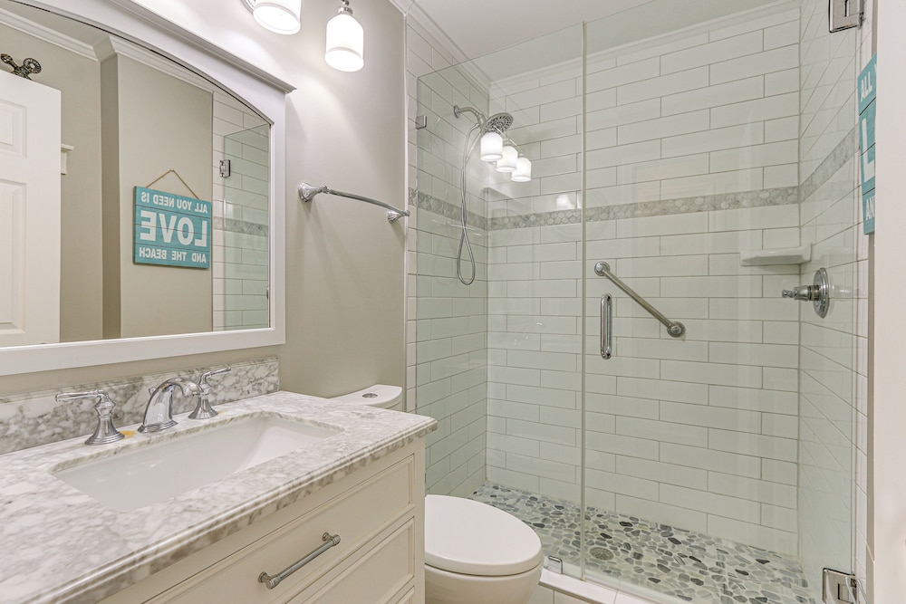 Pool Tennis & Gym: Resort Condo in Hilton Head - photo 15