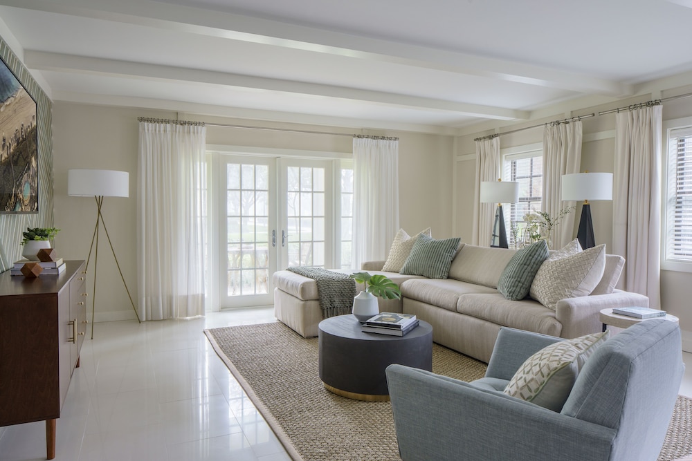 Bungalows at The Boca Raton - photo 14