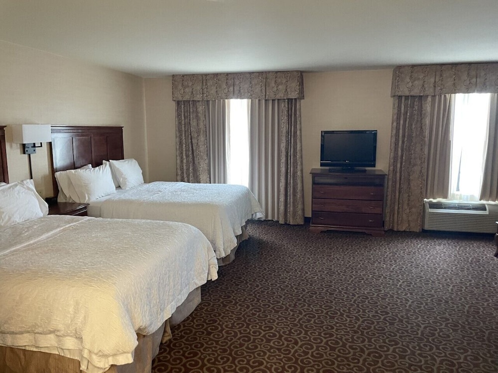 Hampton Inn Rawlins - photo 14