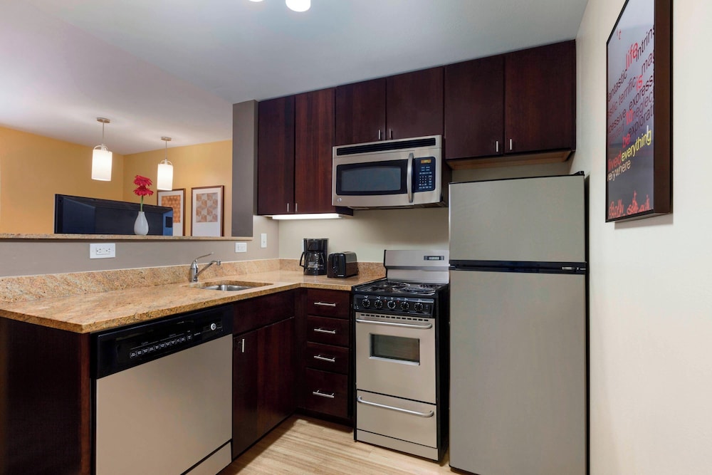 TownePlace Suites by Marriott Joliet South - photo 6