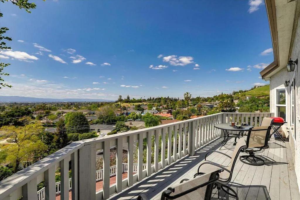 Retreat 7b4b Resort Pool Hot Tub Game City View in San Jose, United States