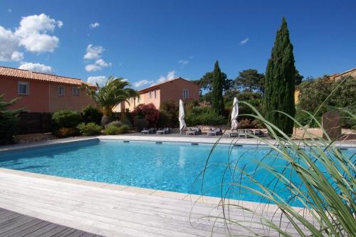 Laurence — 4-Star Luxury Hotel in Porto-Vecchio, France