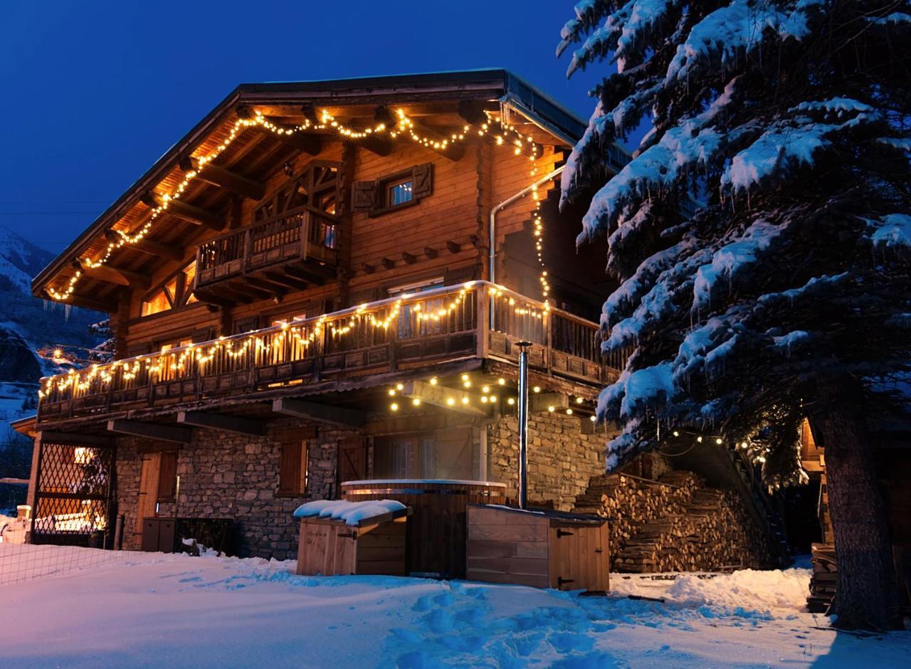Chalet Des Sangliers — 4-Star Luxury Hotel in Seez, France