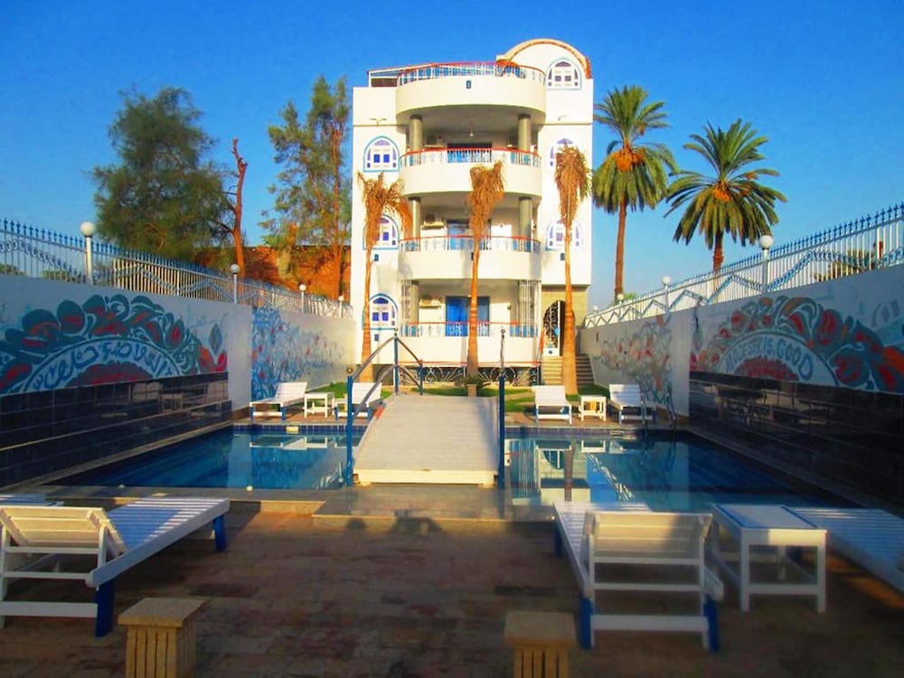 Moon Valley Apartments — 4-Star Luxury Hotel in Luxor, Egypt