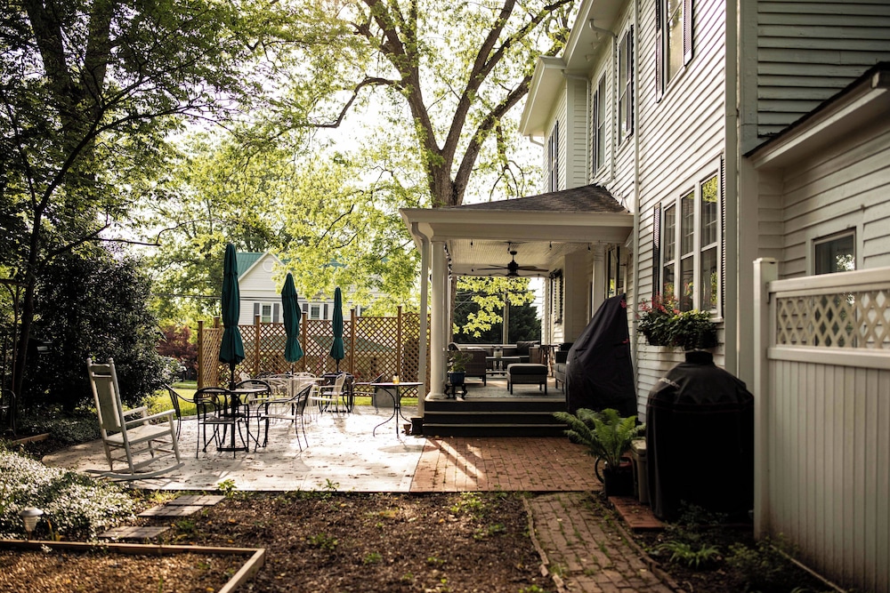 The Trott House Inn - photo 25
