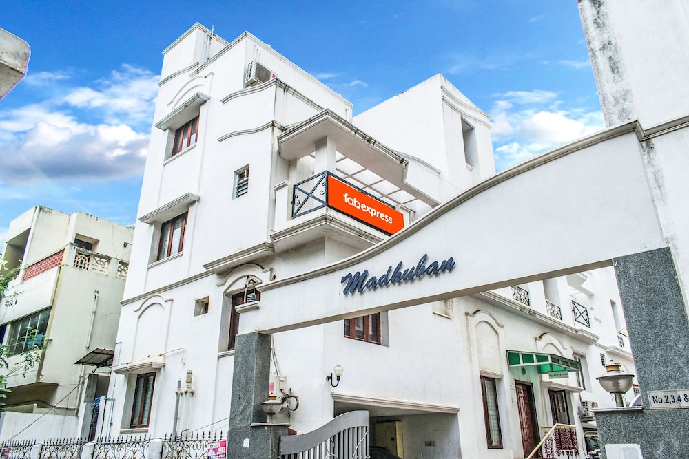 FabHotel Kapsstone Egmore - last minute hotel in Chennai
