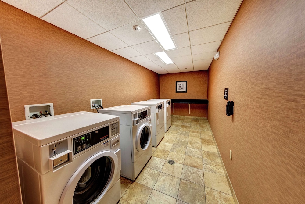 Hampton Inn & Suites Chadds Ford - photo 33