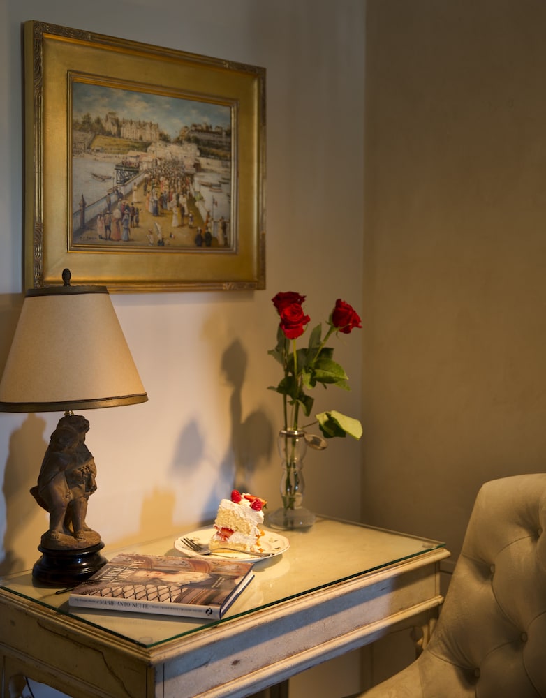 Enchante Boutique Hotel - photo 4