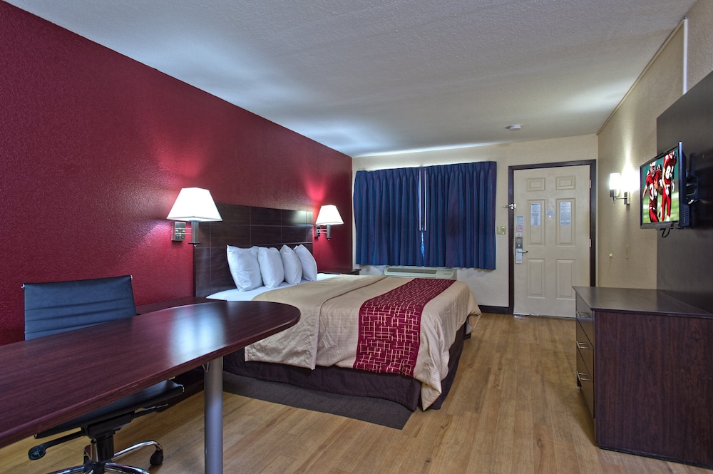 Red Roof Inn Corpus Christi South - photo 10