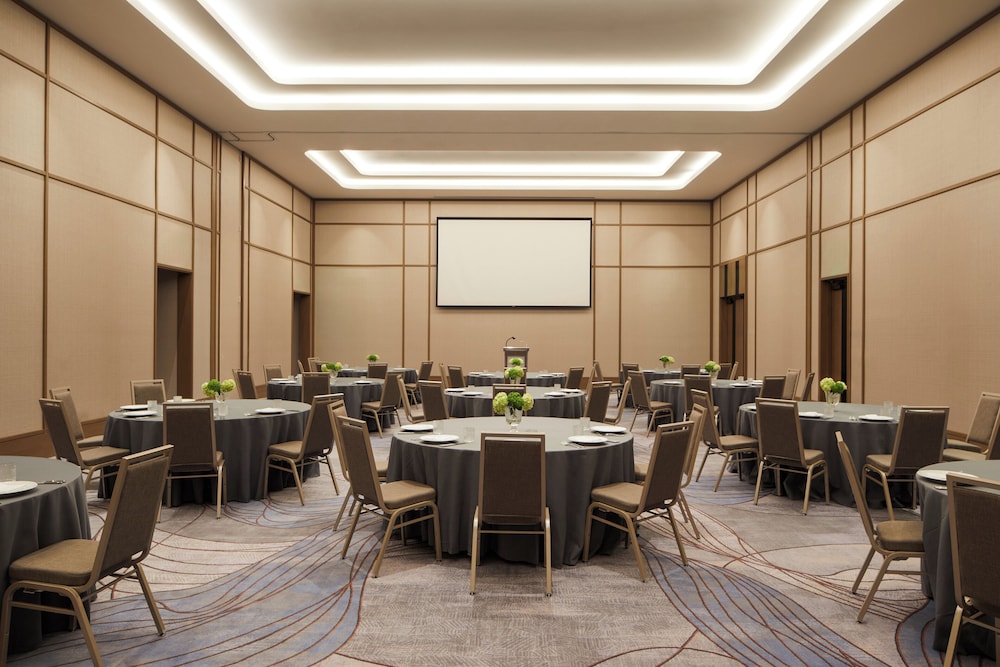 Intercontinental Hotels Seattle Bellevue By IHG - photo 61